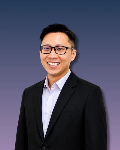 Dr. Lee Han Chung 